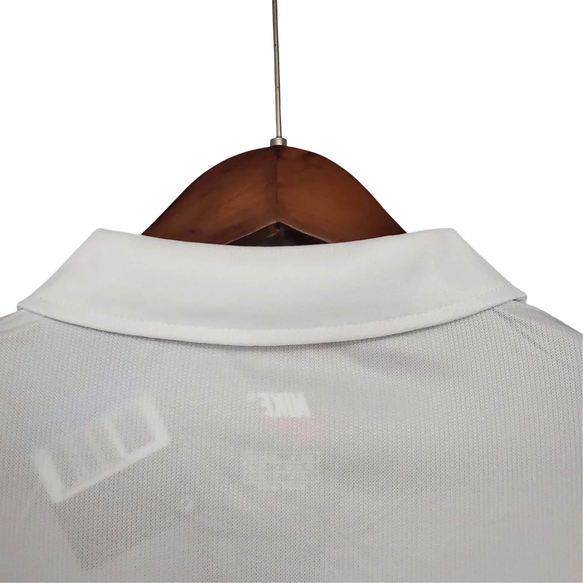 https://cdn.shopify.com/s/files/1/0826/7228/8075/files/1998-italy-away-kit-900168.webp?v=1741197278