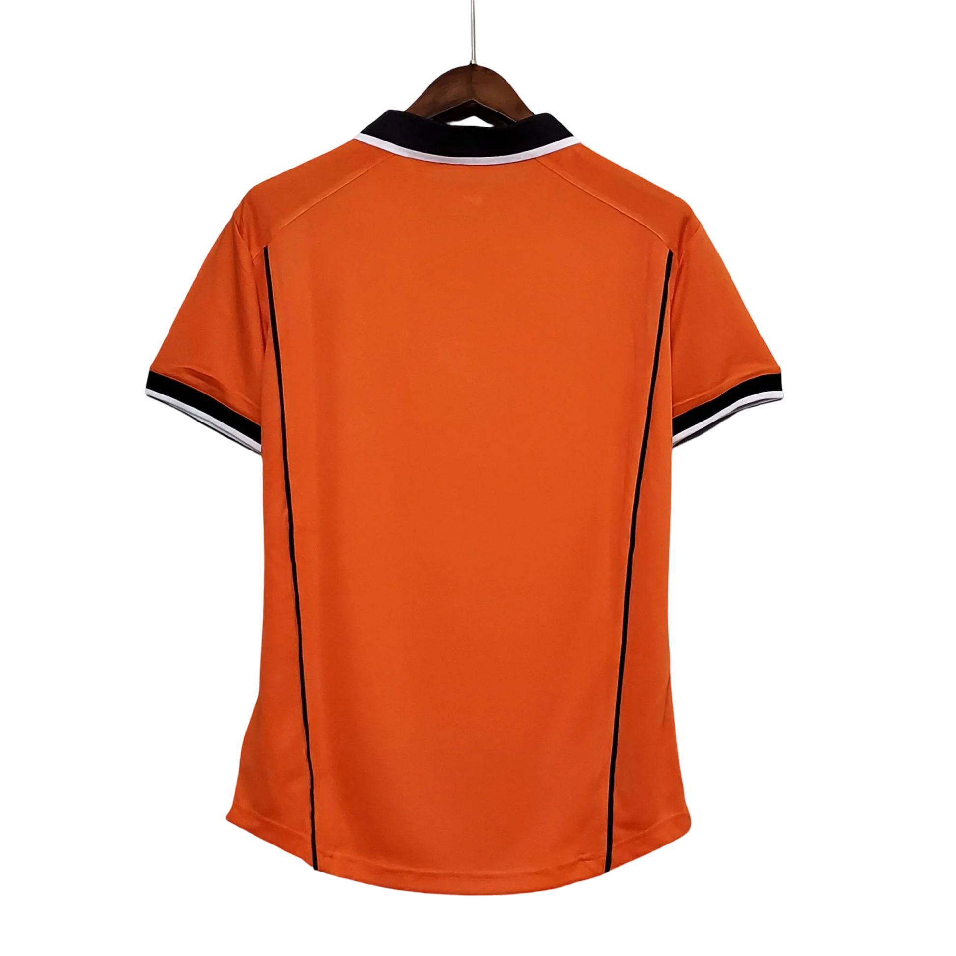 https://cdn.shopify.com/s/files/1/0826/7228/8075/files/1998-netherlands-world-cup-home-retro-kit-classickits433-682367.webp?v=1741198797