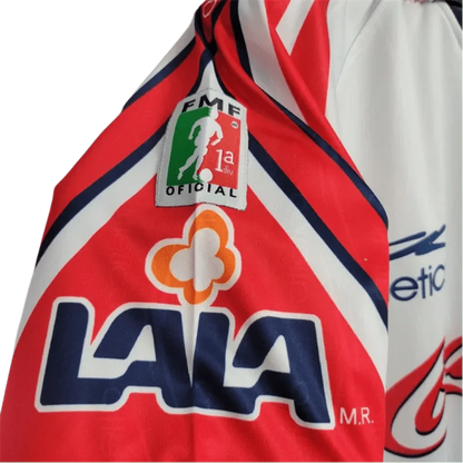 https://cdn.shopify.com/s/files/1/0826/7228/8075/files/19981998-chivas-guadalajara-cocacola-away-retro-jersey-368449.webp?v=1741197165