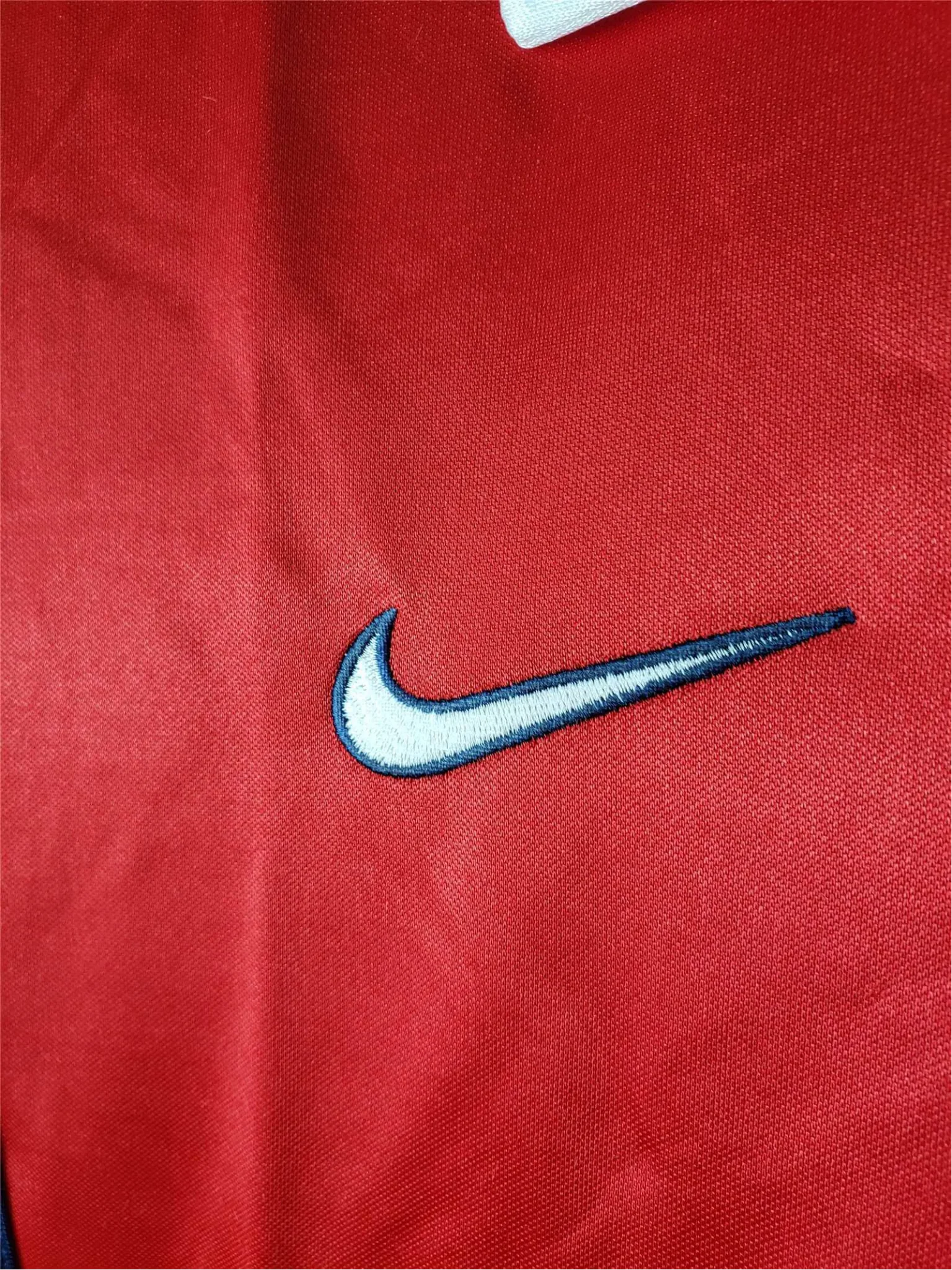 https://cdn.shopify.com/s/files/1/0826/7228/8075/files/19981999-arsenal-jvc-home-kit-long-sleeve-classickits433-274573.webp?v=1741198359