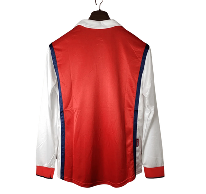 https://cdn.shopify.com/s/files/1/0826/7228/8075/files/19981999-arsenal-jvc-home-kit-long-sleeve-classickits433-657888.webp?v=1741198357