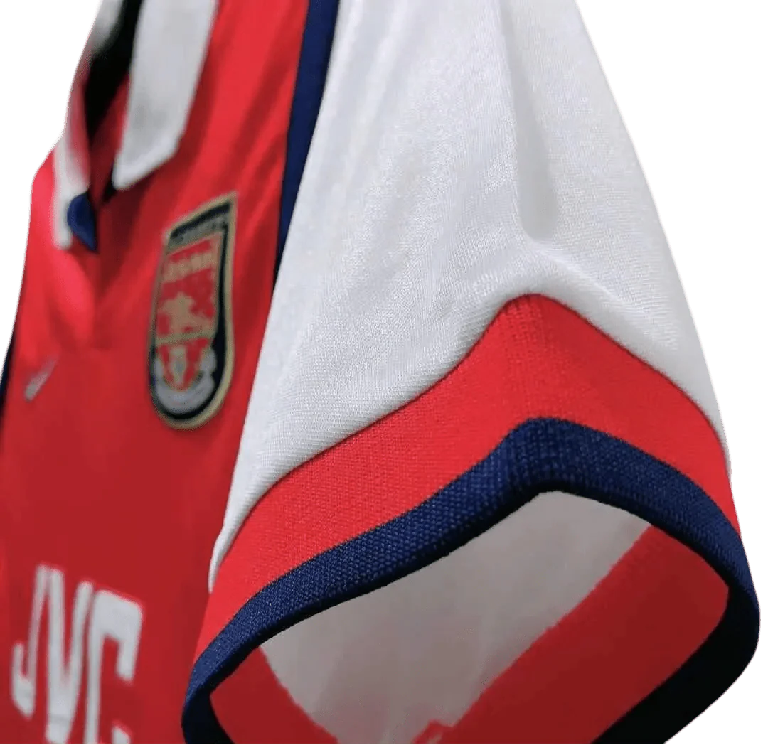 https://cdn.shopify.com/s/files/1/0826/7228/8075/files/19981999-arsenal-jvc-home-retro-kit-classickits433-362411.webp?v=1741199348