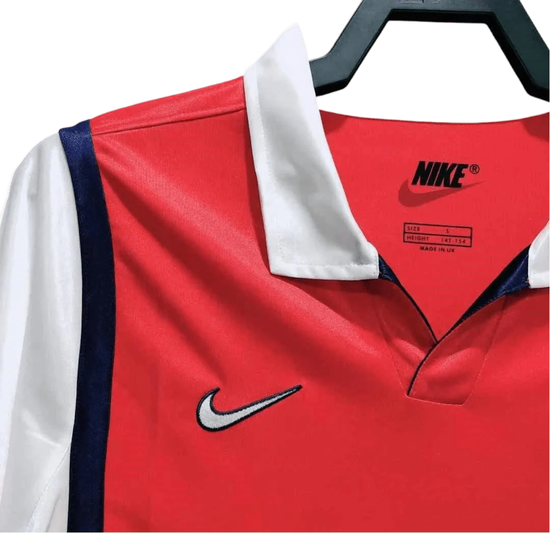 https://cdn.shopify.com/s/files/1/0826/7228/8075/files/19981999-arsenal-jvc-home-retro-kit-classickits433-593594.webp?v=1741199348