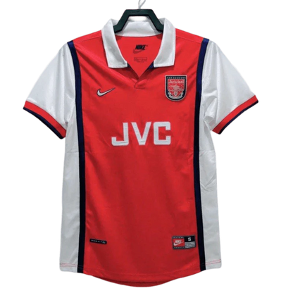 https://cdn.shopify.com/s/files/1/0826/7228/8075/files/19981999-arsenal-jvc-home-retro-kit-classickits433-818439.webp?v=1741199347