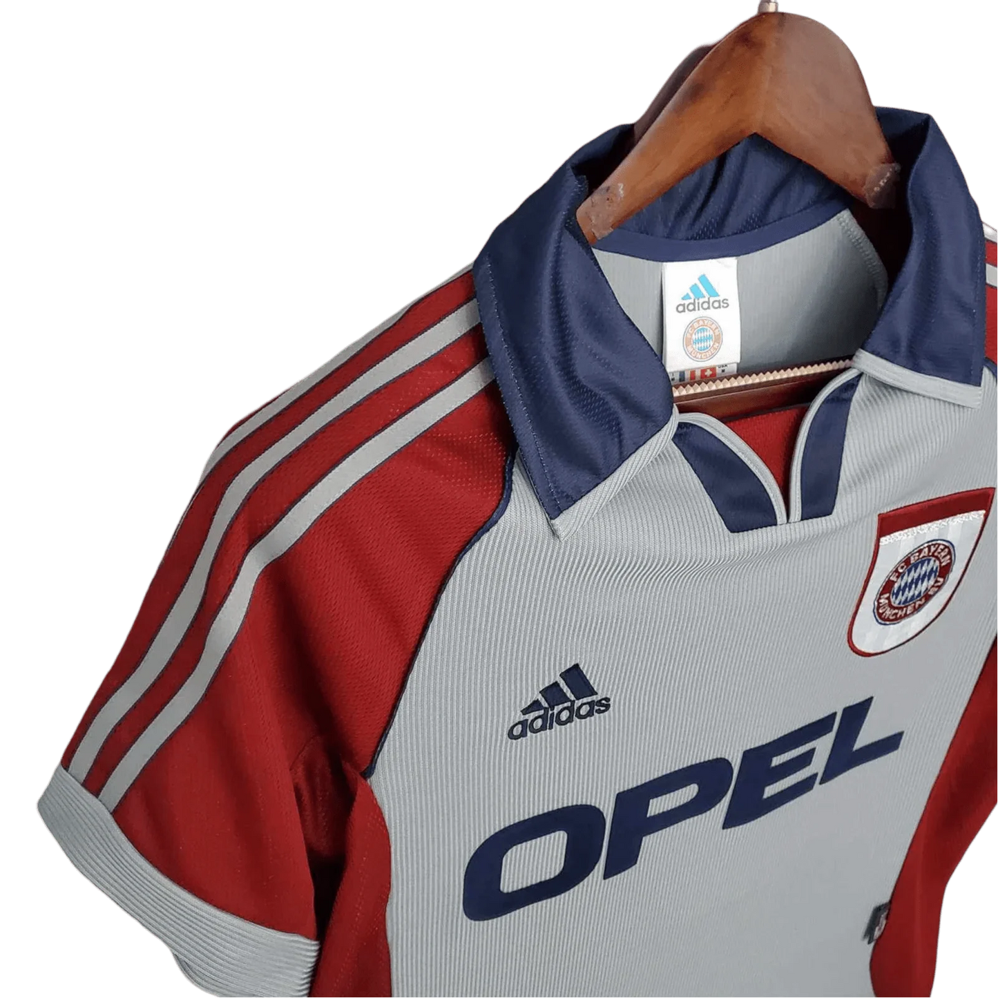https://cdn.shopify.com/s/files/1/0826/7228/8075/files/19981999-bayern-munich-opel-third-retro-kit-classickits433-642238.webp?v=1741199352