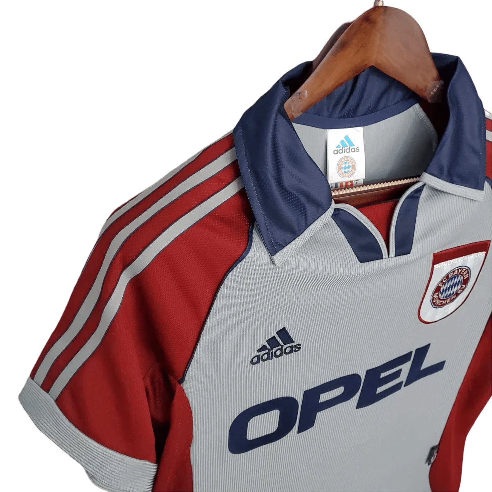 https://cdn.shopify.com/s/files/1/0826/7228/8075/files/19981999-bayern-munich-opel-third-retro-kit-classickits433-642238.webp?v=1741199352