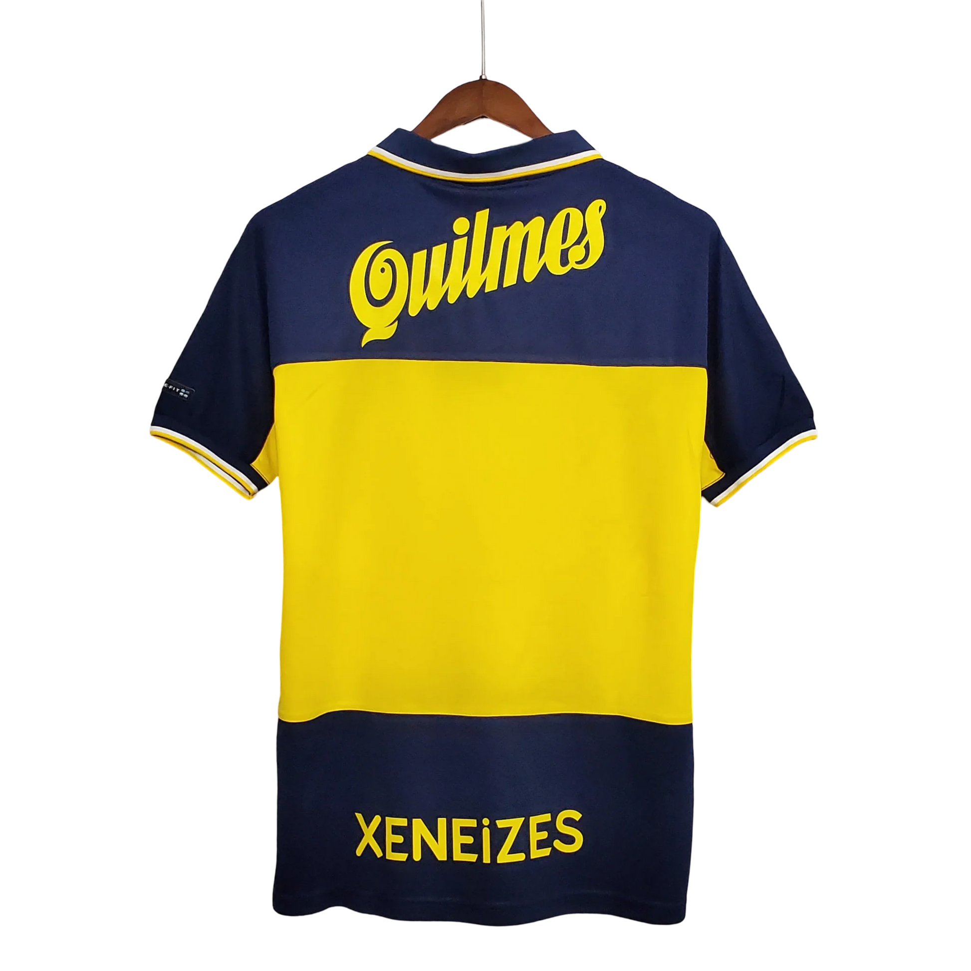 https://cdn.shopify.com/s/files/1/0826/7228/8075/files/19981999-boca-juniors-quilmes-home-retro-jersey-243178.webp?v=1741197208