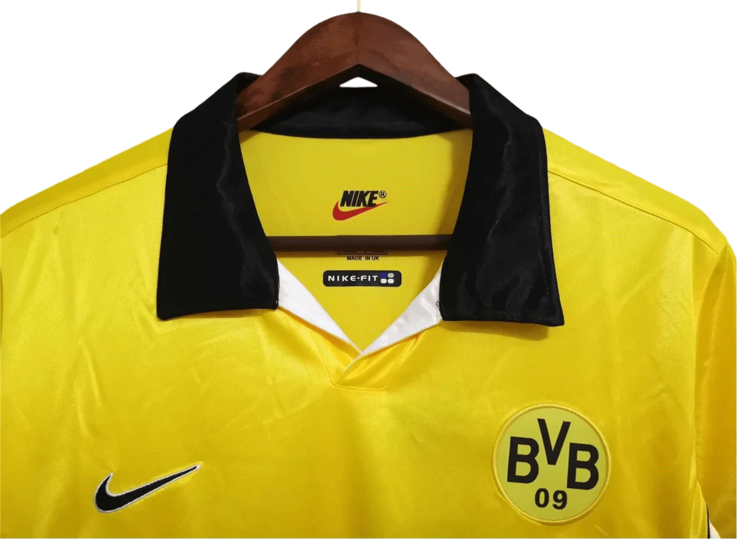 https://cdn.shopify.com/s/files/1/0826/7228/8075/files/19981999-borussia-dortmund-soliver-home-retro-kit-classickits433-938613.webp?v=1741199323