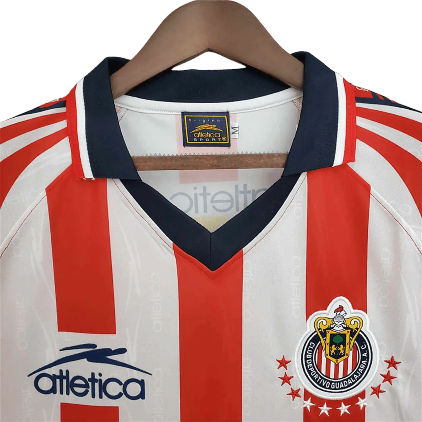 https://cdn.shopify.com/s/files/1/0826/7228/8075/files/19981999-chivas-guadalajara-coca-cola-home-retro-jersey-749418.webp?v=1741197187