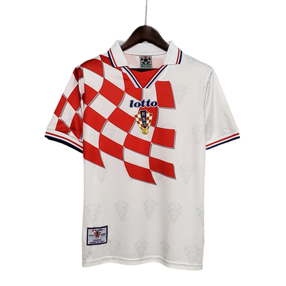 https://cdn.shopify.com/s/files/1/0826/7228/8075/files/19981999-croatia-home-retro-kit-classickits433-284840.webp?v=1741198771