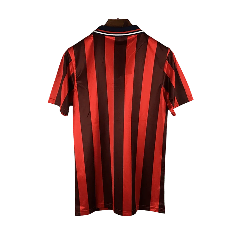 https://cdn.shopify.com/s/files/1/0826/7228/8075/files/19981999-england-away-retro-kit-classickits433-658945.webp?v=1741198457
