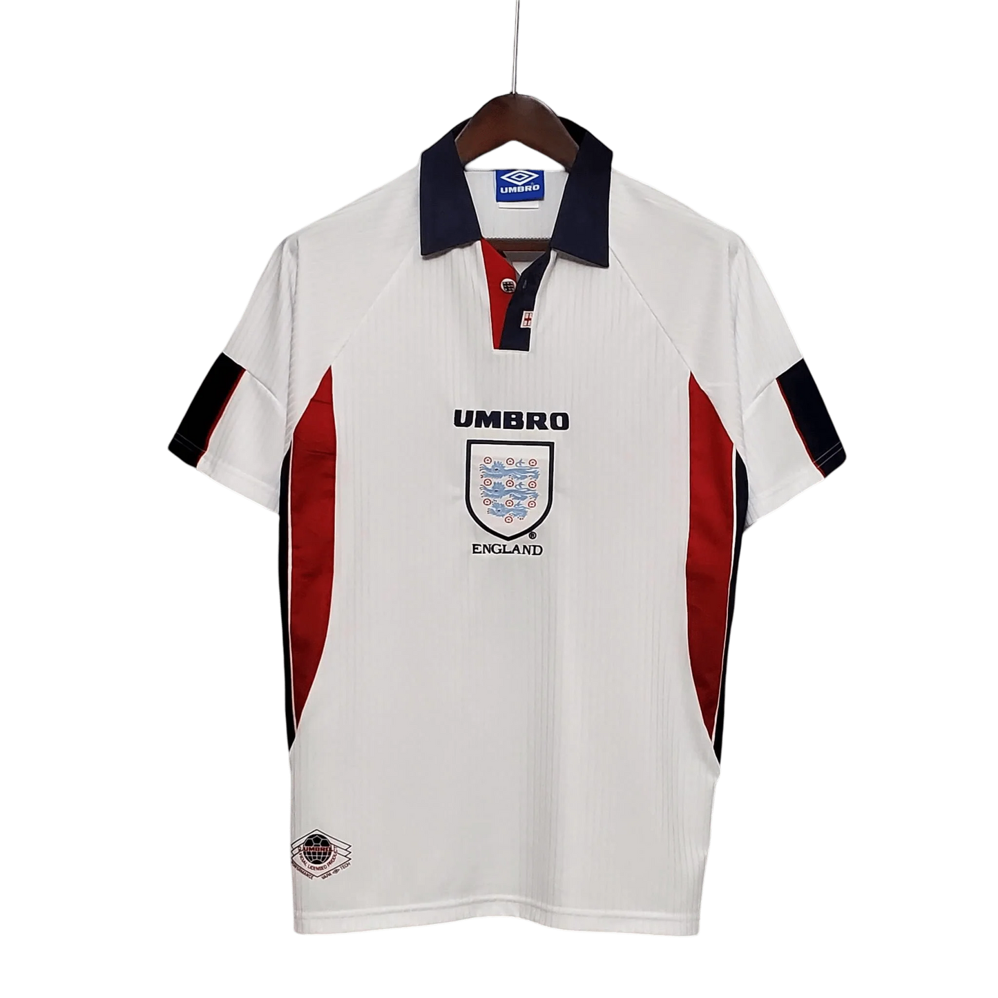 https://cdn.shopify.com/s/files/1/0826/7228/8075/files/19981999-england-home-retro-kit-classickits433-715115.webp?v=1741198521