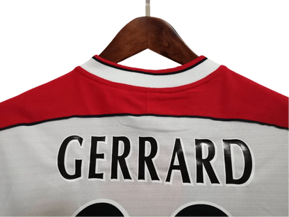 https://cdn.shopify.com/s/files/1/0826/7228/8075/files/19981999-liverpooi-carlsberg-white-away-retro-kit-classickits433-716971.webp?v=1741197839