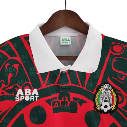 https://cdn.shopify.com/s/files/1/0826/7228/8075/files/19981999-mexico-third-retro-jersey-641080.webp?v=1741198590