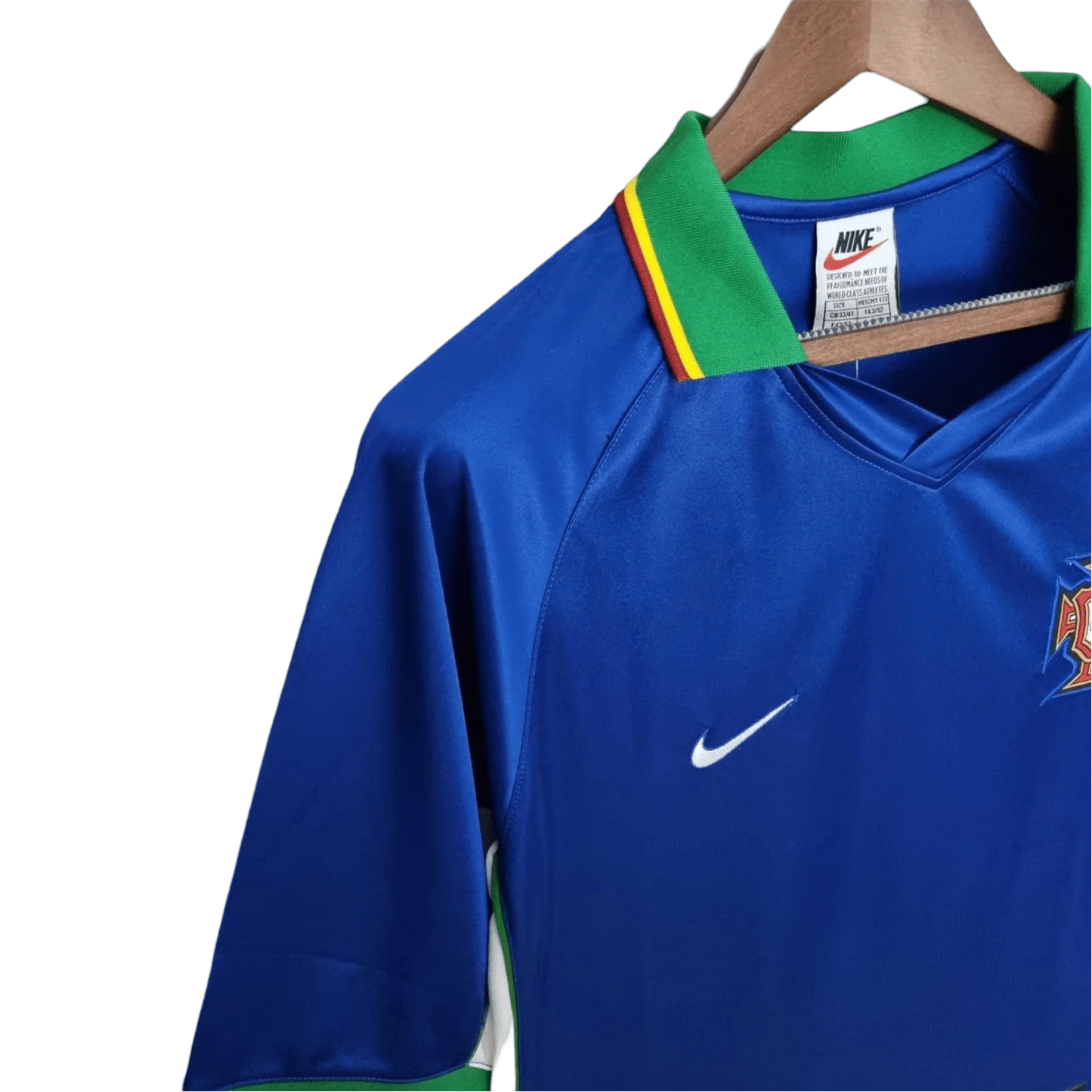 https://cdn.shopify.com/s/files/1/0826/7228/8075/files/19981999-portugal-away-retro-jersey-656224.webp?v=1741198525