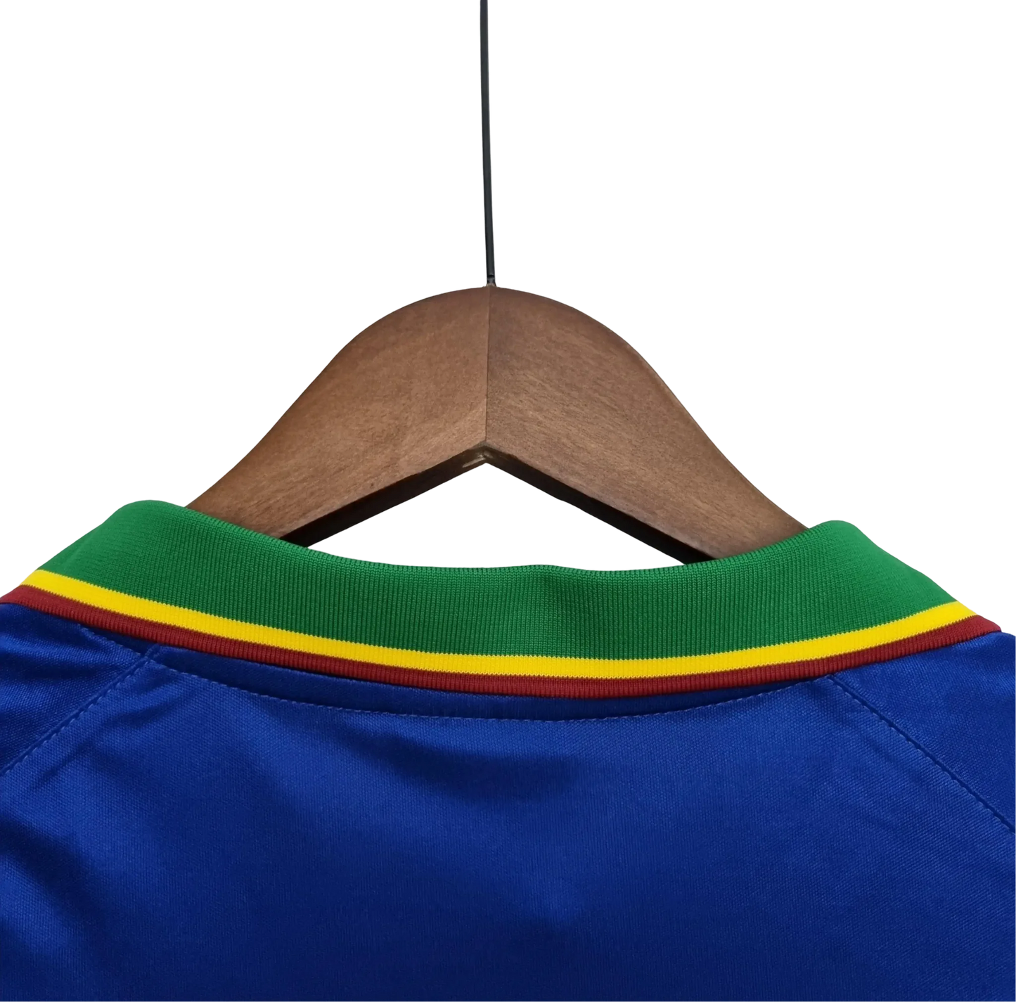 https://cdn.shopify.com/s/files/1/0826/7228/8075/files/19981999-portugal-away-retro-jersey-690937.webp?v=1741198526