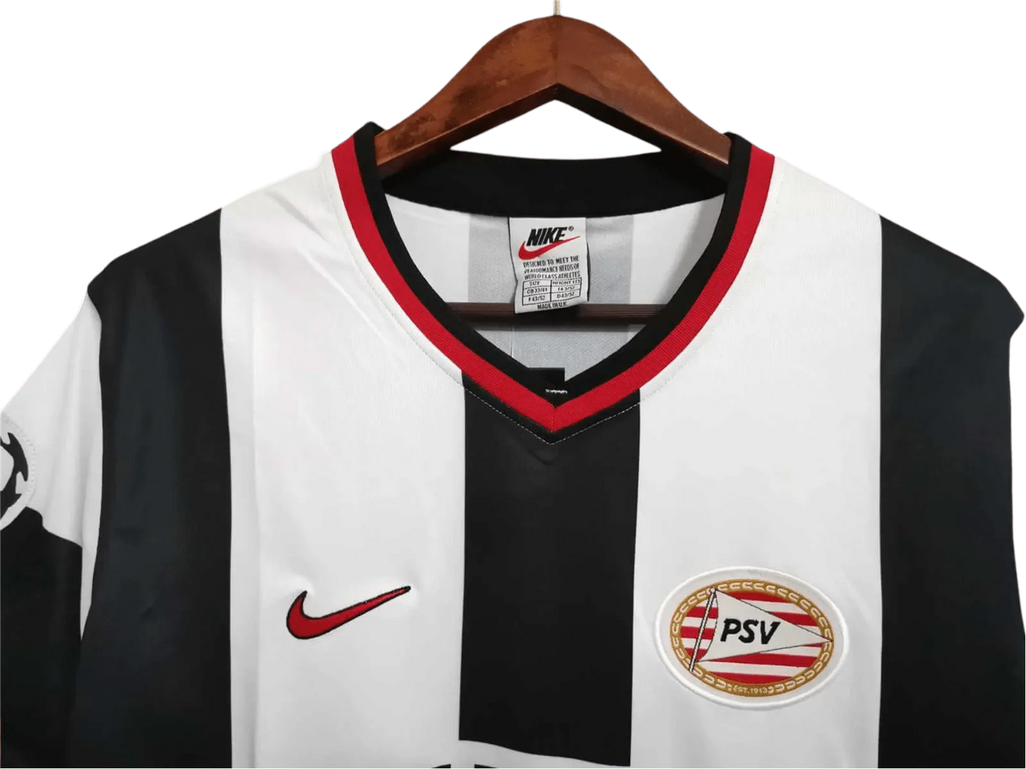 https://cdn.shopify.com/s/files/1/0826/7228/8075/files/19981999-psv-eindhoven-philips-away-blackwhite-retro-kit-classickits433-704256.webp?v=1741198358
