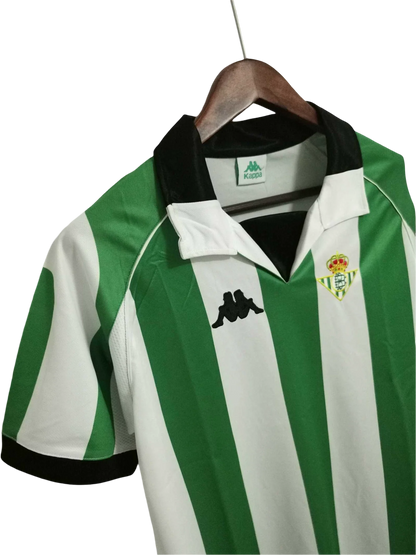 https://cdn.shopify.com/s/files/1/0826/7228/8075/files/19981999-real-betis-home-retro-kit-classickits433-469738.webp?v=1741199039