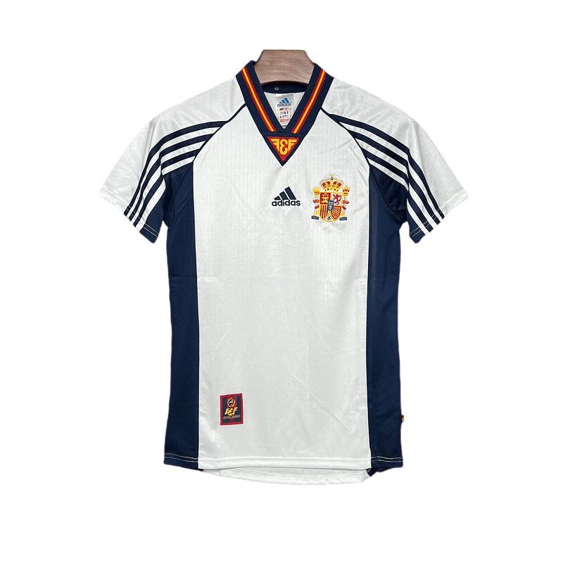 https://cdn.shopify.com/s/files/1/0826/7228/8075/files/19981999-spain-away-retro-kit-classickits433-738786.webp?v=1741198607