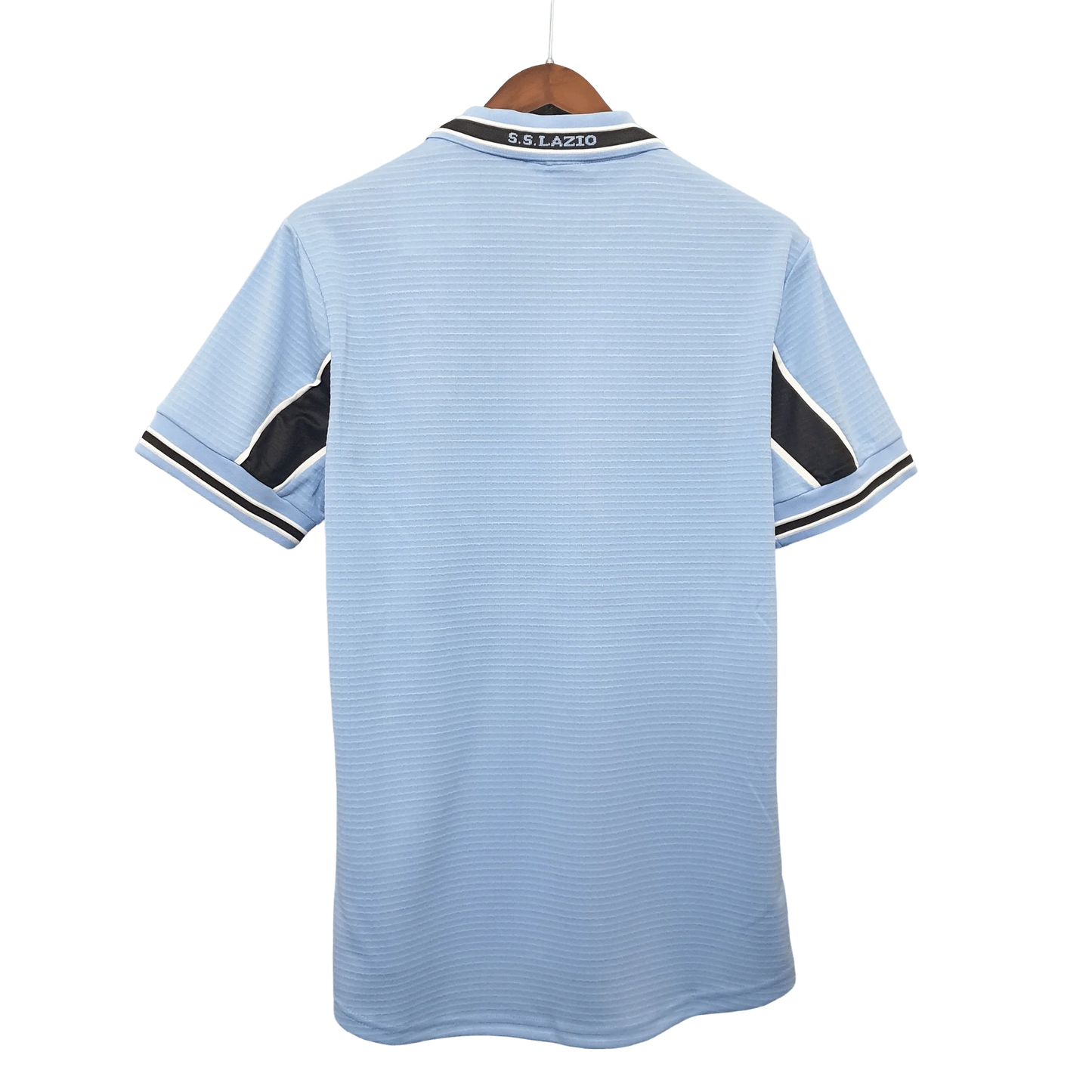 https://cdn.shopify.com/s/files/1/0826/7228/8075/files/19982000-lazio-cirio-home-retro-kit-classickits433-888028.webp?v=1741199036