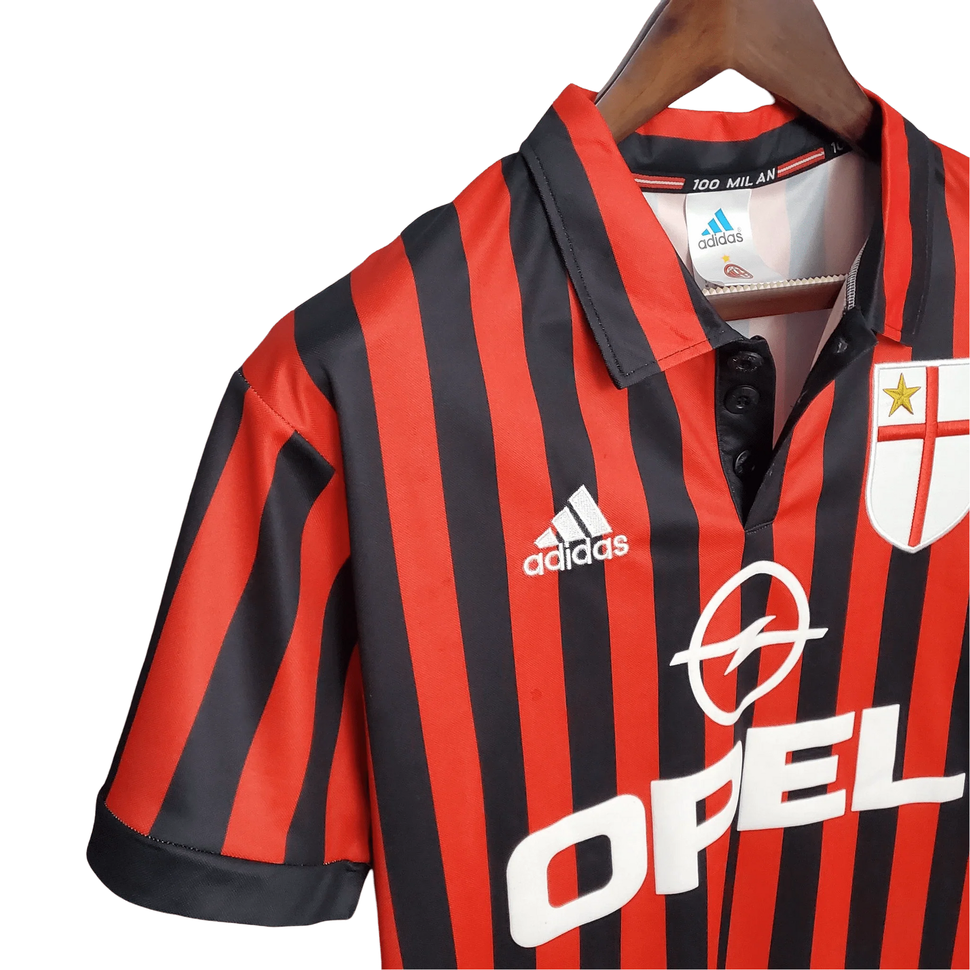 https://cdn.shopify.com/s/files/1/0826/7228/8075/files/19992000-ac-milan-opel-home-retro-kit-classickits433-377018.webp?v=1741198807