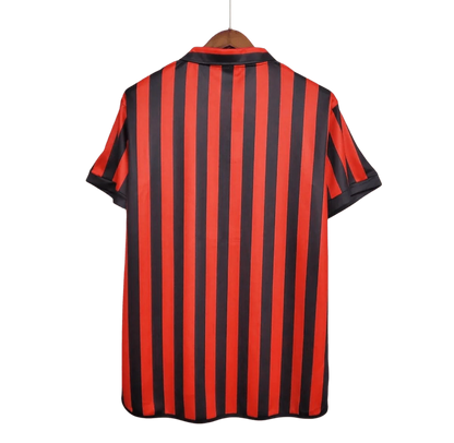 https://cdn.shopify.com/s/files/1/0826/7228/8075/files/19992000-ac-milan-opel-home-retro-kit-classickits433-878569.webp?v=1741198805