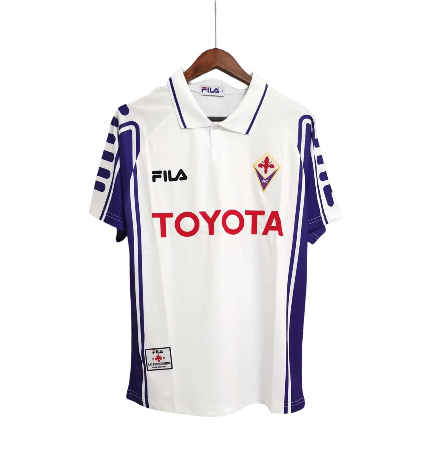 https://cdn.shopify.com/s/files/1/0826/7228/8075/files/19992000-fiorentina-florence-toyota-fila-away-retro-kit-classickits433-779860.webp?v=1741199015
