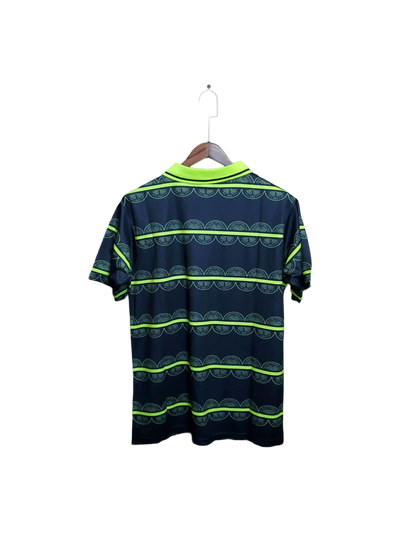 https://cdn.shopify.com/s/files/1/0826/7228/8075/files/19992000-glasgow-celtic-ntl-away-retro-kit-classickits433-549943.webp?v=1741198276