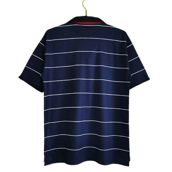 https://cdn.shopify.com/s/files/1/0826/7228/8075/files/19992000-manchester-united-sharp-digital-blue-away-retro-kit-classickits433-600855.webp?v=1741199145