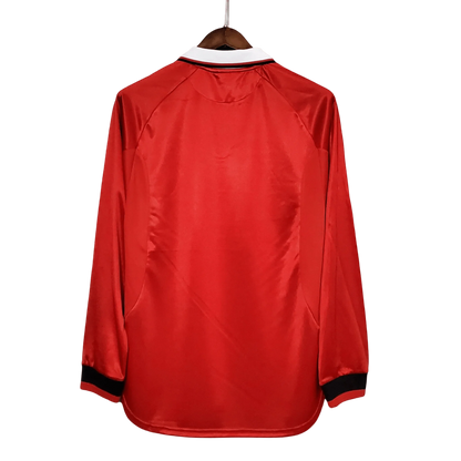 https://cdn.shopify.com/s/files/1/0826/7228/8075/files/19992000-manchester-united-sharp-international-retro-kit-long-sleeves-classickits433-712866.webp?v=1741197749