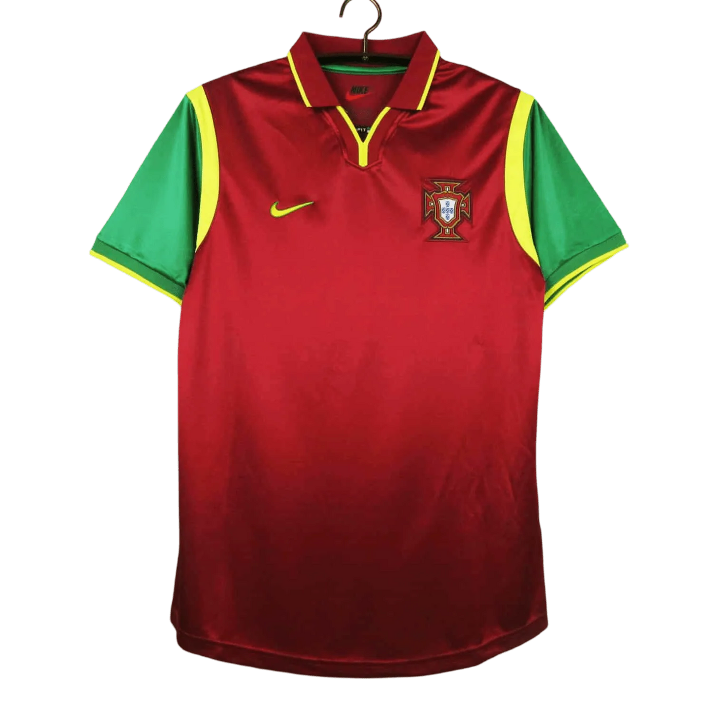 https://cdn.shopify.com/s/files/1/0826/7228/8075/files/19992000-portugal-home-retro-jersey-752985.webp?v=1741198523