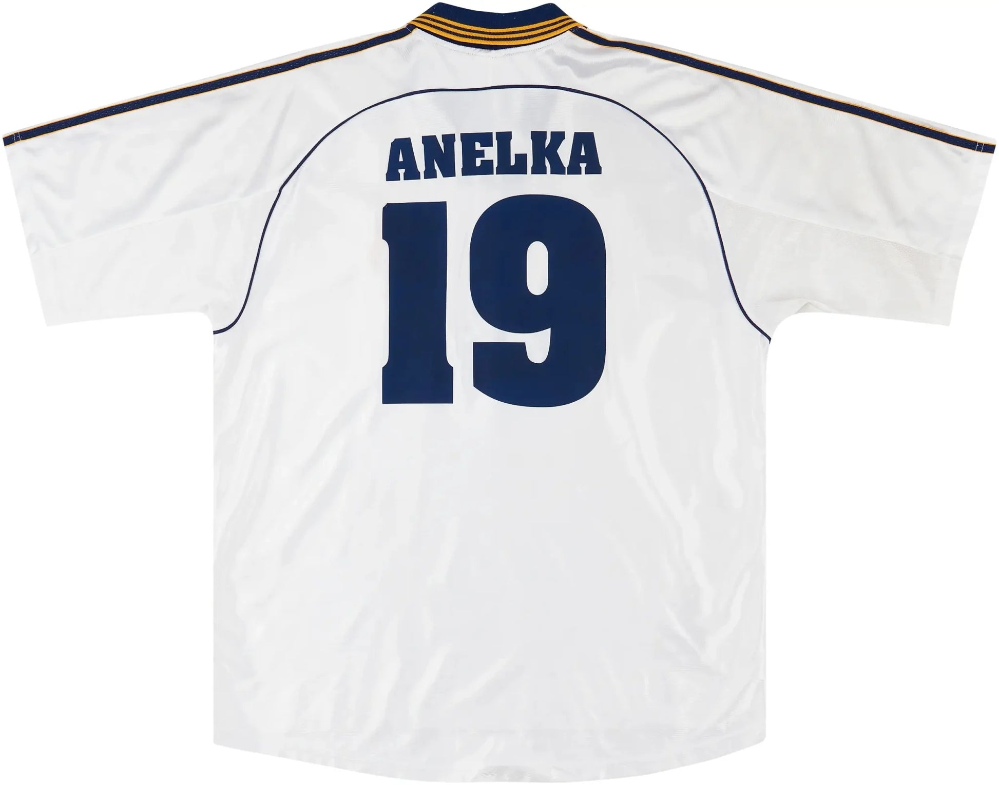 https://cdn.shopify.com/s/files/1/0826/7228/8075/files/19992000-real-madrid-teka-white-home-retro-kit-classickits433-337122.webp?v=1741199041