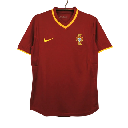 https://cdn.shopify.com/s/files/1/0826/7228/8075/files/2000-portugal-home-retro-kit-148001.webp?v=1741197033