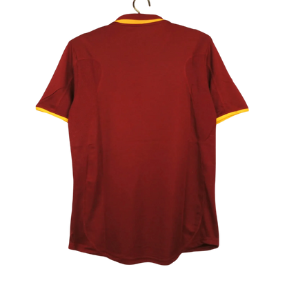 https://cdn.shopify.com/s/files/1/0826/7228/8075/files/2000-portugal-home-retro-kit-381889.webp?v=1741197033