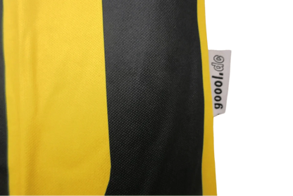 https://cdn.shopify.com/s/files/1/0826/7228/8075/files/20002001-borussia-dortmund-eon-home-retro-kit-classickits433-605098.webp?v=1741197739