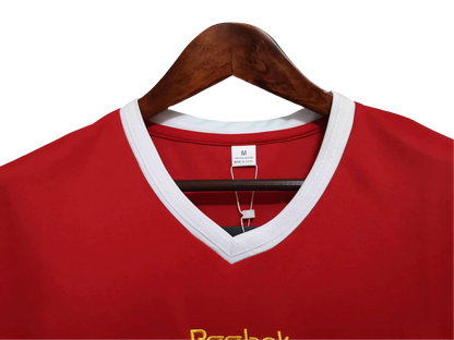https://cdn.shopify.com/s/files/1/0826/7228/8075/files/20002001-liverpooi-carlsberg-home-retro-kit-classickits433-708041.webp?v=1741197841