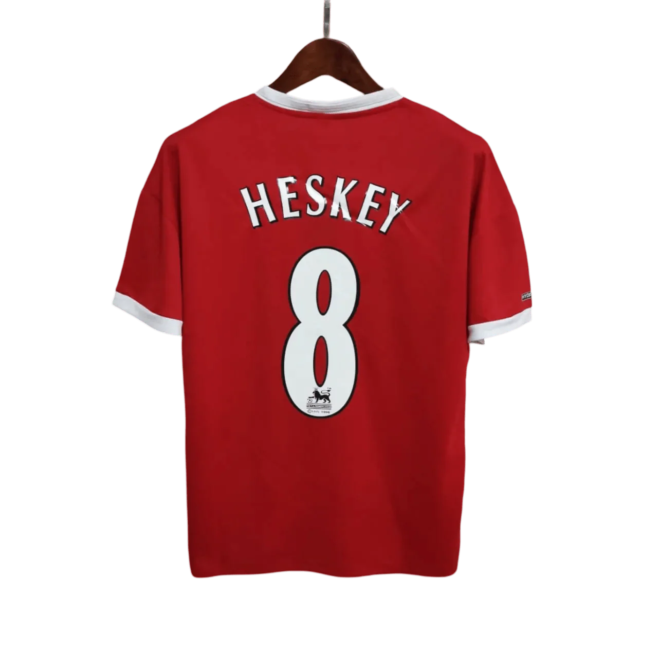 https://cdn.shopify.com/s/files/1/0826/7228/8075/files/20002001-liverpooi-carlsberg-home-retro-kit-classickits433-844524.webp?v=1741197837