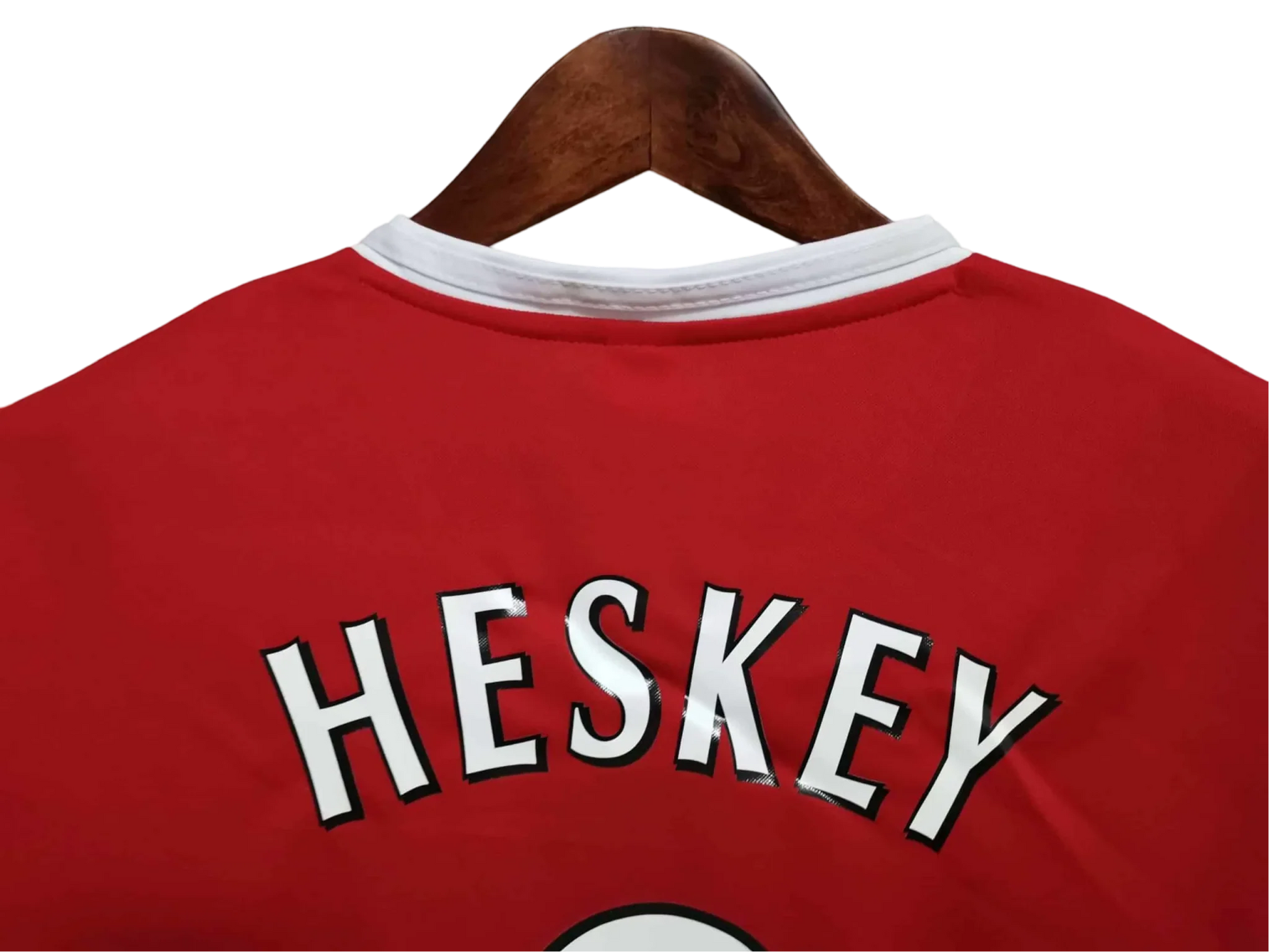 https://cdn.shopify.com/s/files/1/0826/7228/8075/files/20002001-liverpooi-carlsberg-home-retro-kit-classickits433-907902.webp?v=1741197838