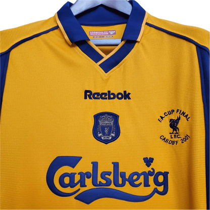 https://cdn.shopify.com/s/files/1/0826/7228/8075/files/20002001-liverpool-carlsberg-yellow-away-retro-kit-classickits433-447333.webp?v=1741199194