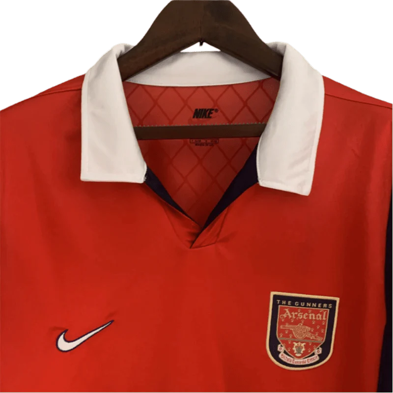 https://cdn.shopify.com/s/files/1/0826/7228/8075/files/20002002-arsenal-dreamcast-home-retro-kit-classickits433-801359.webp?v=1741199354
