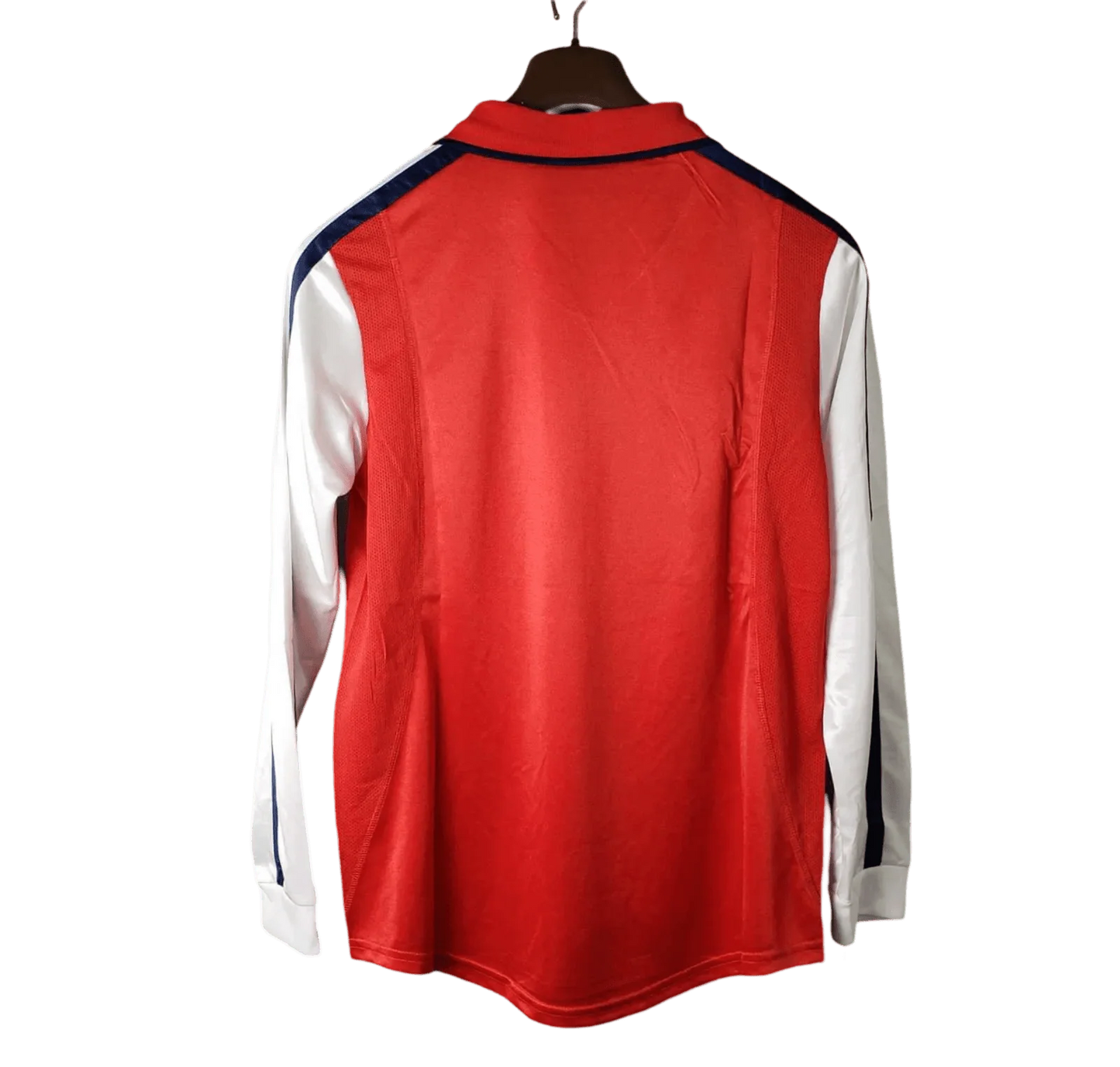https://cdn.shopify.com/s/files/1/0826/7228/8075/files/20002002-arsenal-dreamcast-home-retro-kit-long-sleeve-classickits433-453880.webp?v=1741198355