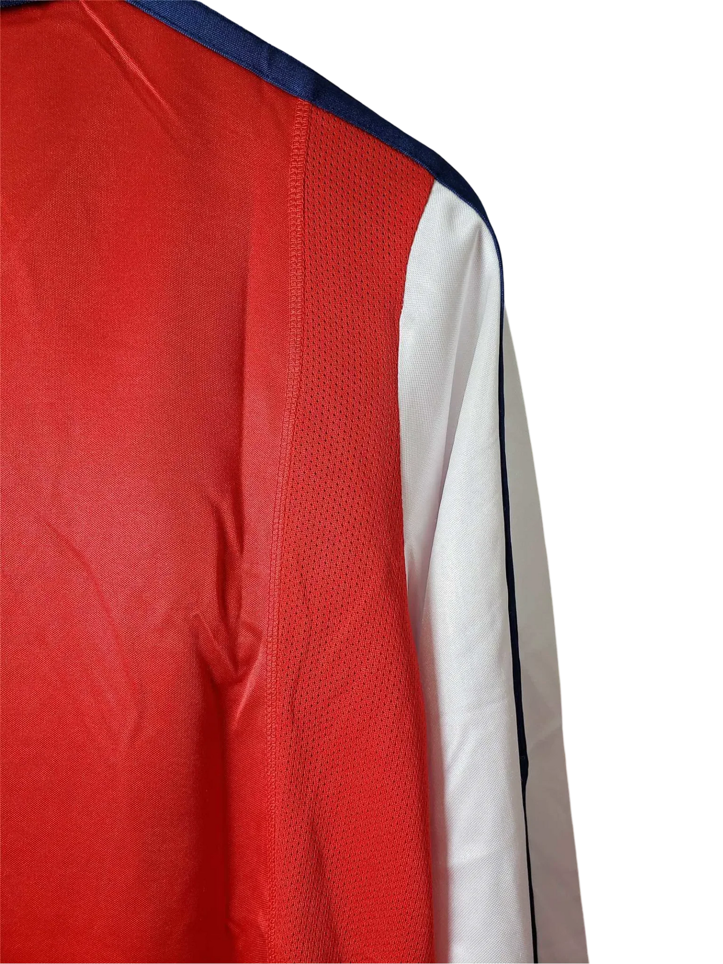 https://cdn.shopify.com/s/files/1/0826/7228/8075/files/20002002-arsenal-dreamcast-home-retro-kit-long-sleeve-classickits433-457505.webp?v=1741198356