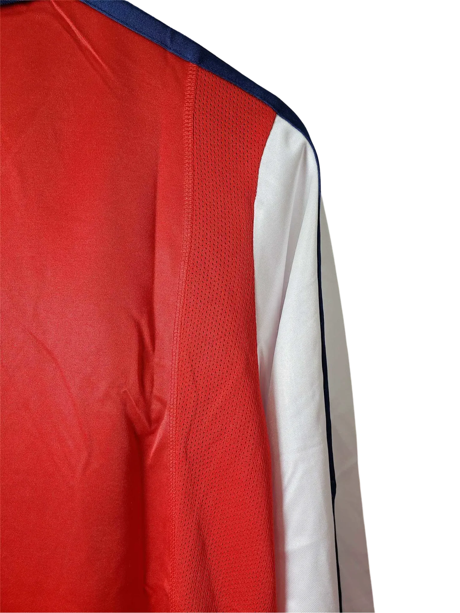 https://cdn.shopify.com/s/files/1/0826/7228/8075/files/20002002-arsenal-dreamcast-home-retro-kit-long-sleeve-classickits433-457505.webp?v=1741198356
