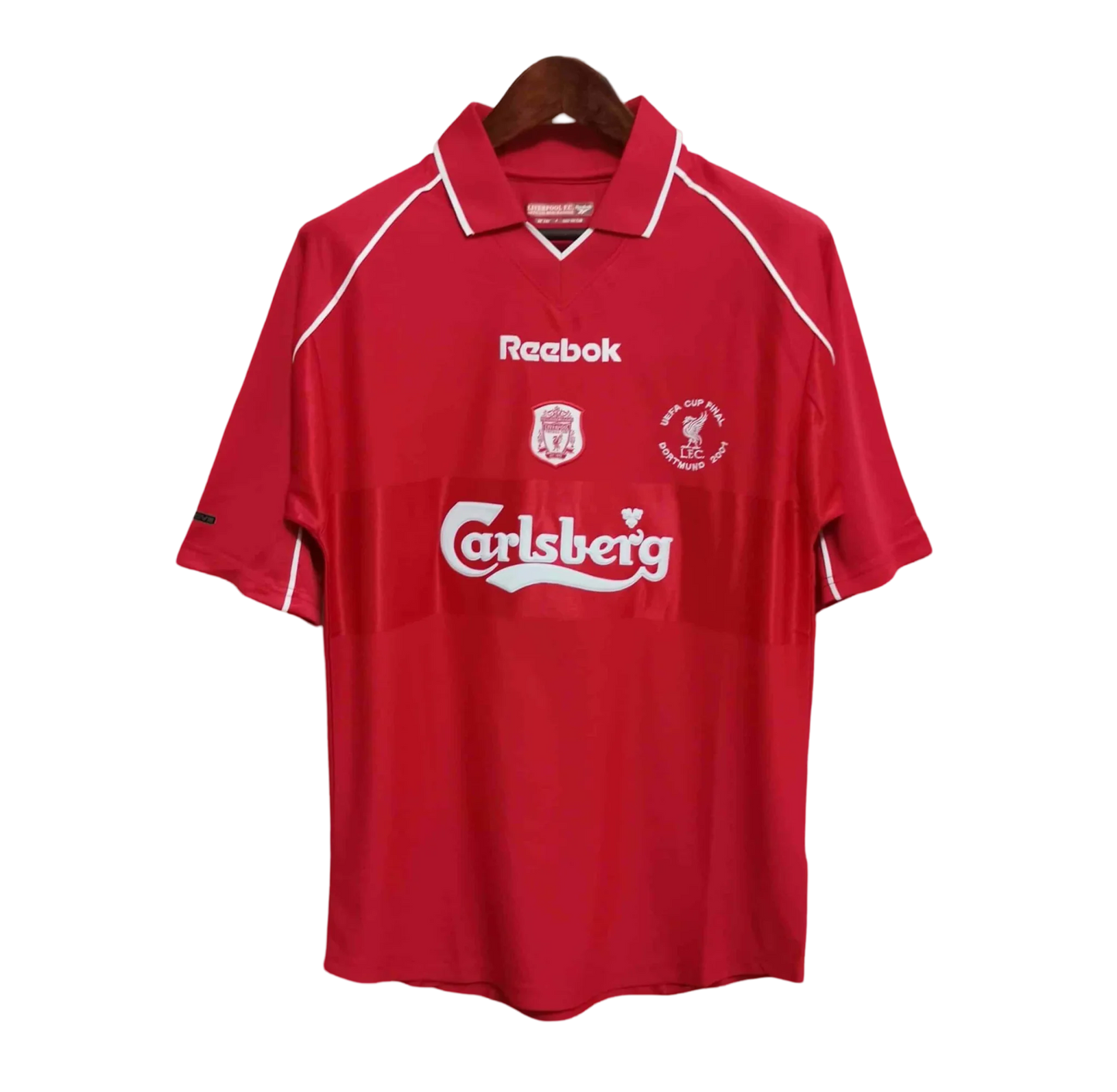 https://cdn.shopify.com/s/files/1/0826/7228/8075/files/20012002-liverpool-carlsberg-home-retro-kit-classickits433-164250.webp?v=1741199189