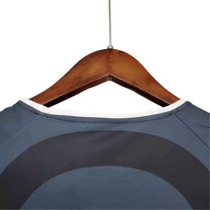 https://cdn.shopify.com/s/files/1/0826/7228/8075/files/20012002-paris-saint-germain-opel-3rd-black-retro-kit-698643.webp?v=1741198008