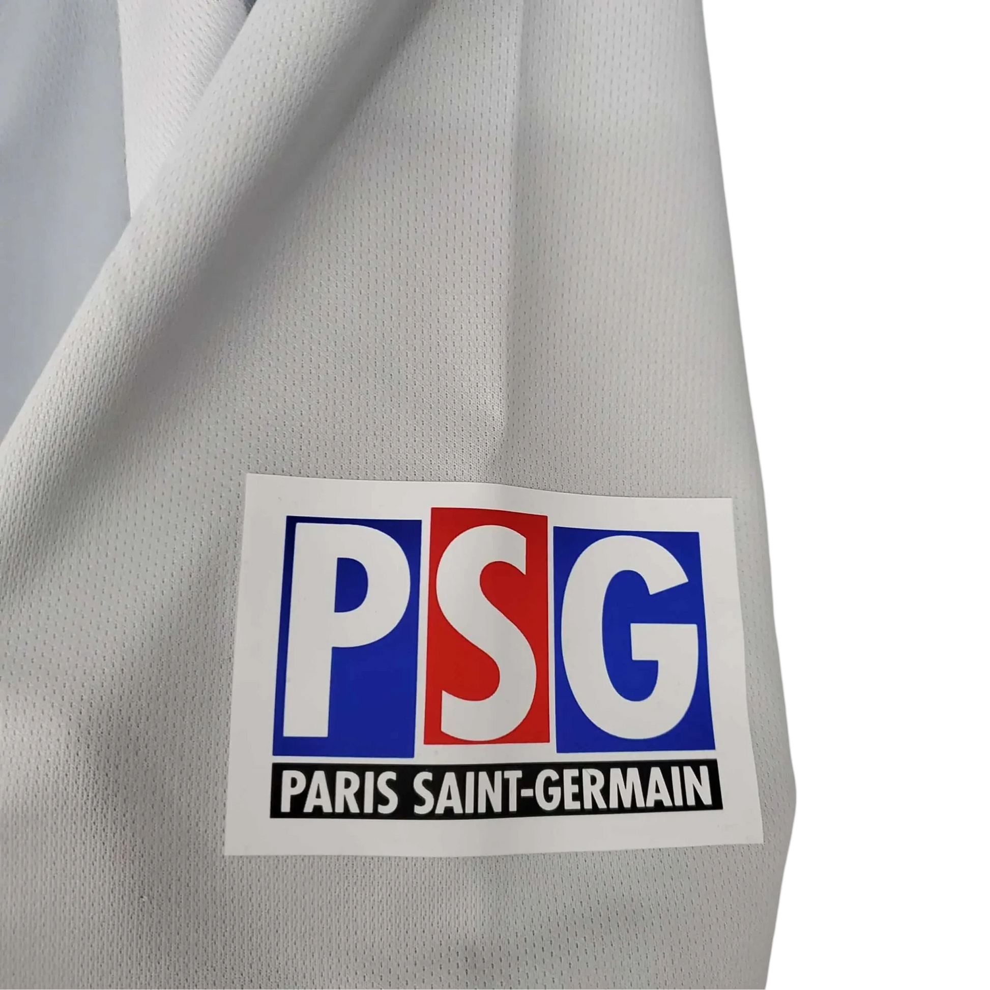 https://cdn.shopify.com/s/files/1/0826/7228/8075/files/20012002-paris-saint-germain-opel-away-grey-retro-jersey-600402.webp?v=1741198007