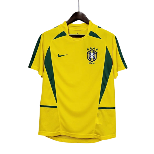https://cdn.shopify.com/s/files/1/0826/7228/8075/files/2002-brazil-world-cup-home-retro-kit-classickits433-763803.webp?v=1741198809
