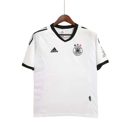 https://cdn.shopify.com/s/files/1/0826/7228/8075/files/2002-germany-home-retro-kit-500416.webp?v=1741197026