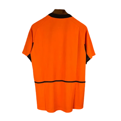 https://cdn.shopify.com/s/files/1/0826/7228/8075/files/2002-netherlands-home-retro-kit-147791.webp?v=1741196954