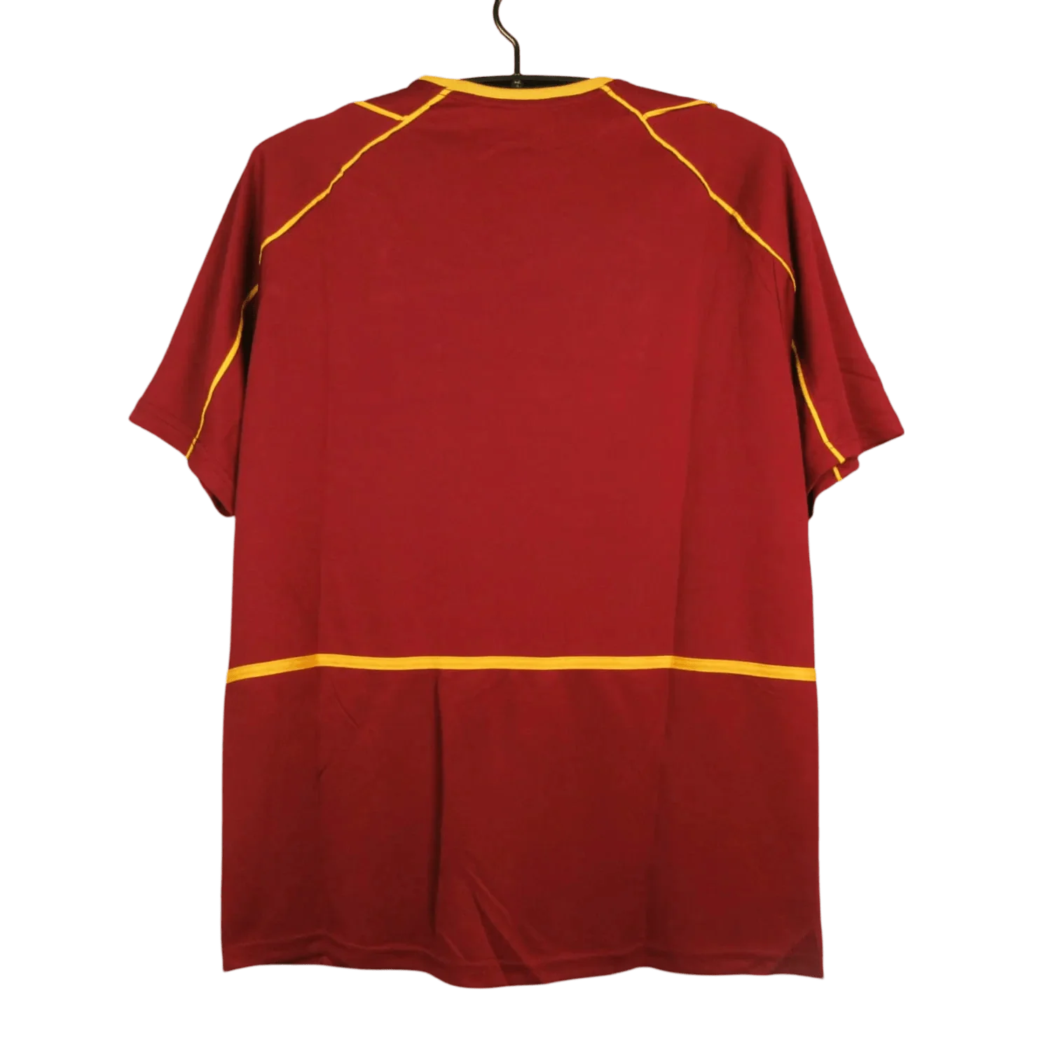 https://cdn.shopify.com/s/files/1/0826/7228/8075/files/2002-portugal-home-retro-kit-822417.webp?v=1741197027